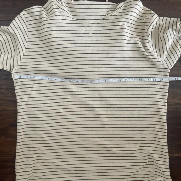 L.L. Bean Women’s Large Pullover Top - Picture 7 of 8